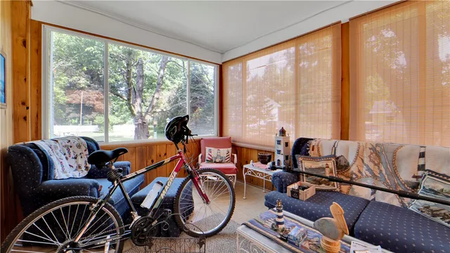 $299,900 | 228 Maple Avenue, Victor, NY 14564