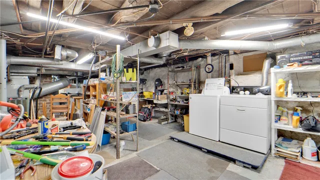 $299,900 | 228 Maple Avenue, Victor, NY 14564