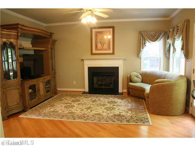 3520 Hunting Ridge Drive High Point, NC 27265 - Photo 10 of 16 Den/Family/Great Room.