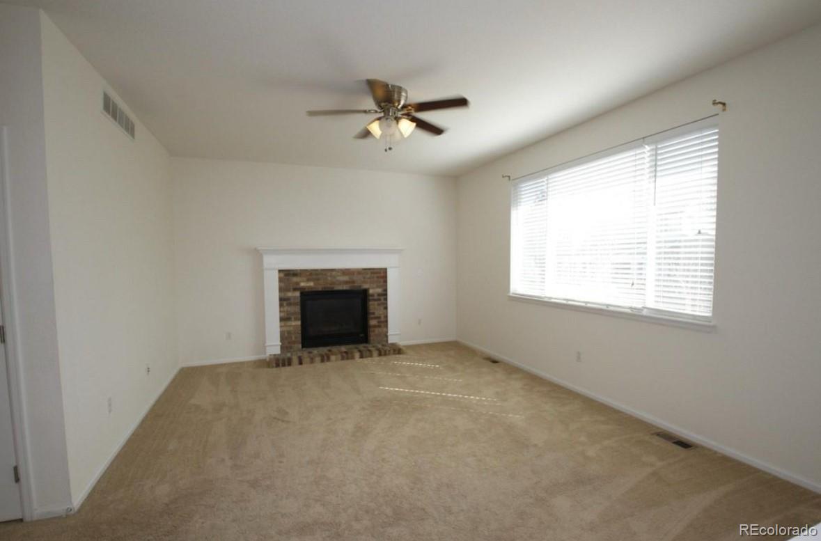4121 Aspenmeadow Circle Highlands Ranch, CO 80130 - Photo 5 of 16