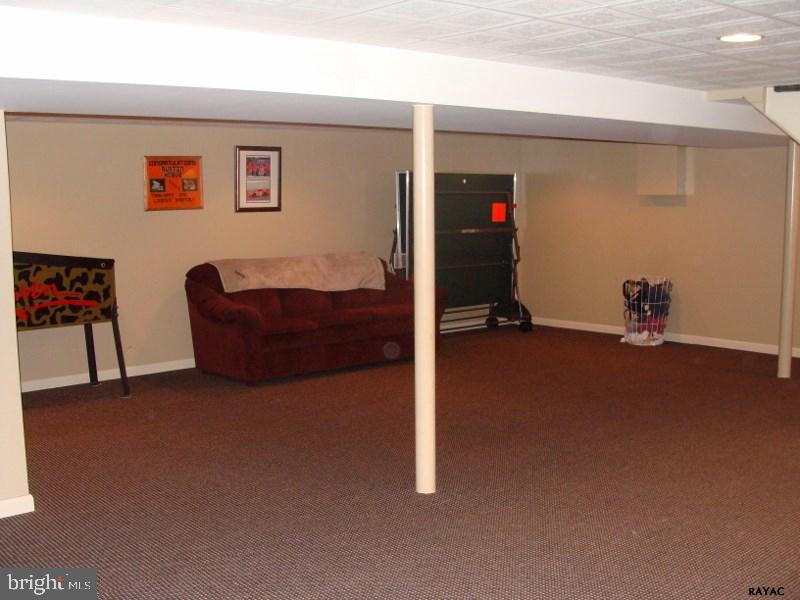885 Canal Road Manchester, PA 17345 - Photo 13 of 32 Gallery Image 13