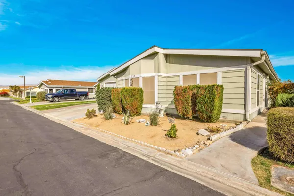 $149,900 | 1306 Via Playa, Cathedral City, CA 92234
