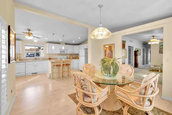 $149,900 | 1306 Via Playa, Cathedral City, CA 92234