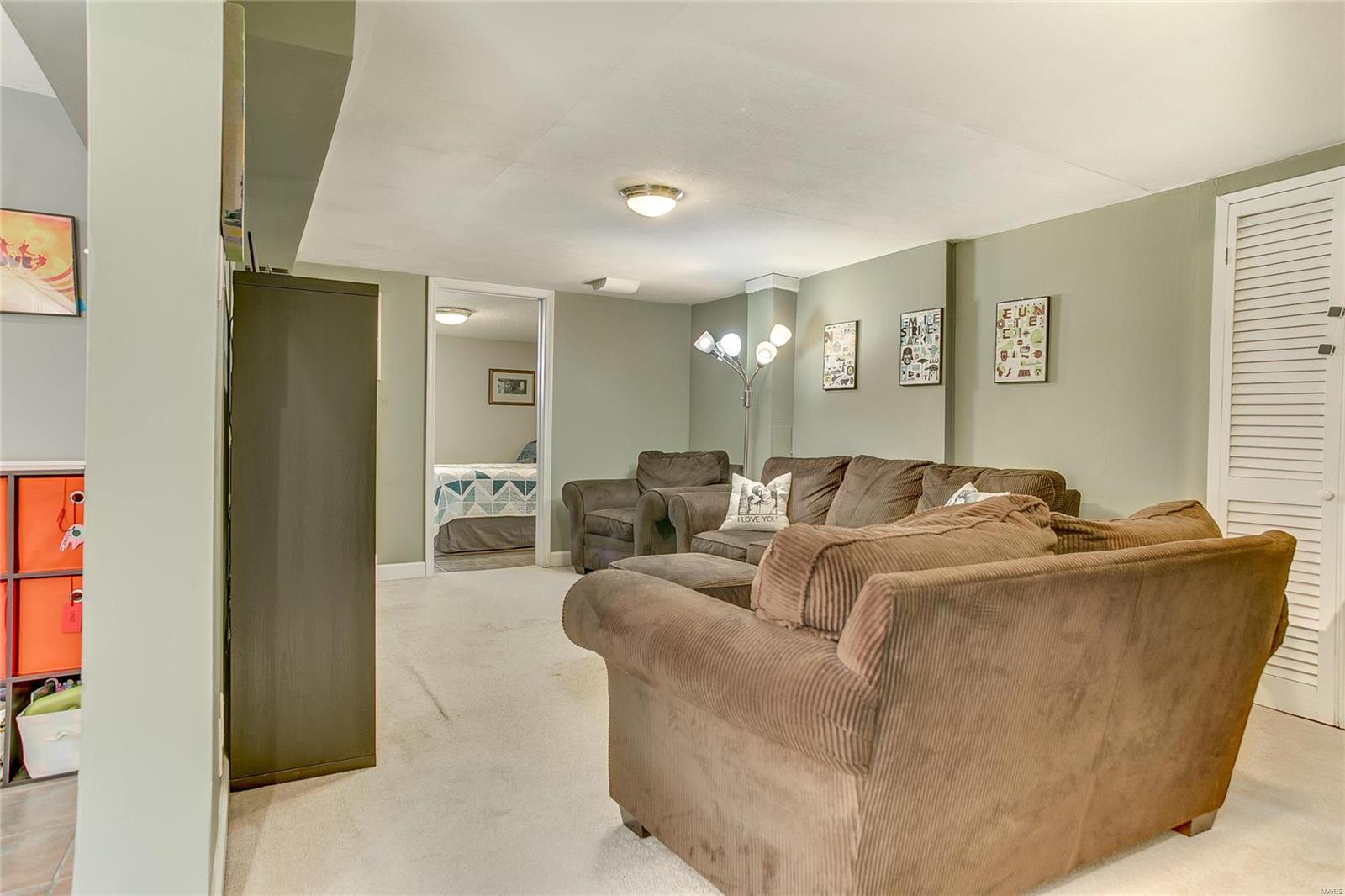 6607 Heege Road St. Louis, MO 63123 - Photo 14 of 30 Gallery Image 14