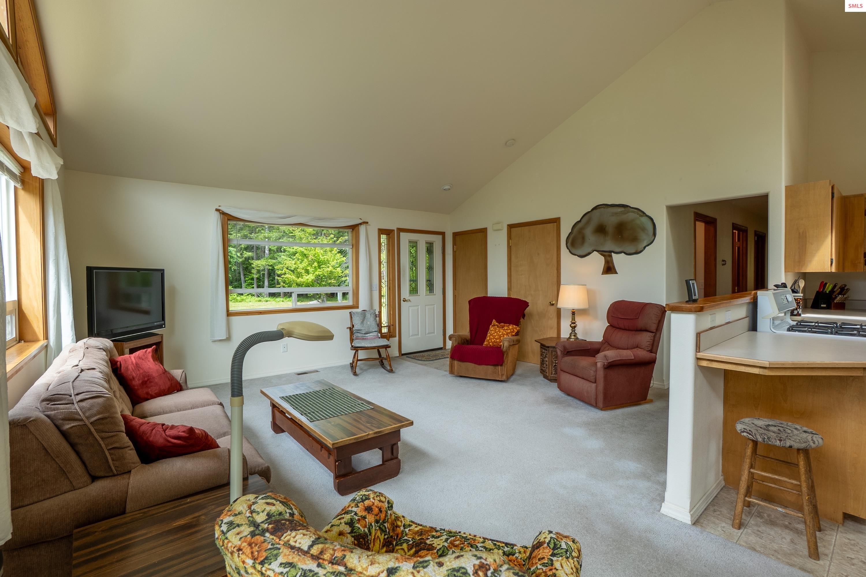 3228 Kootenai Trail Road Bonners Ferry, ID 83805 - Photo 5 of 35 Gallery Image 5