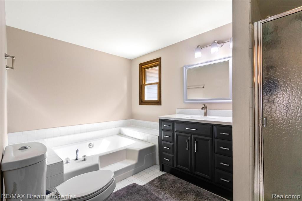 3110 Burlington Drive Rochester Hills, MI 48306 - Photo 18 of 34