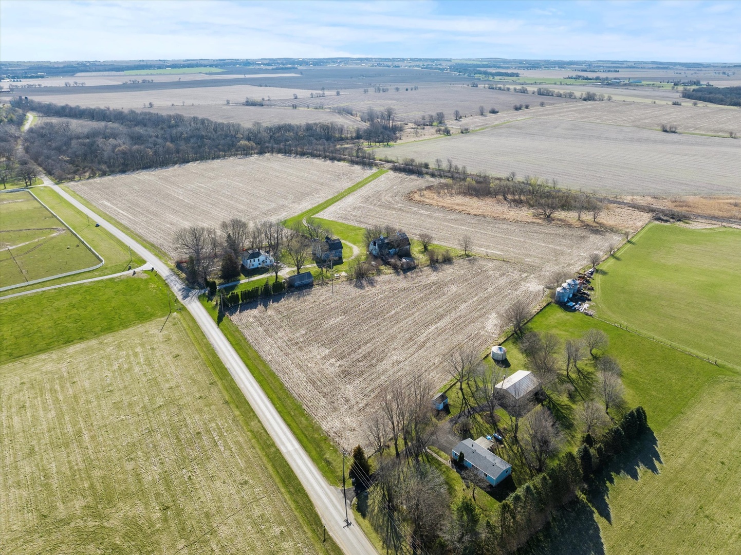 2790 North 4201st Road Sheridan, IL 60551 - Photo 2 of 18 a view of a lake with a yard