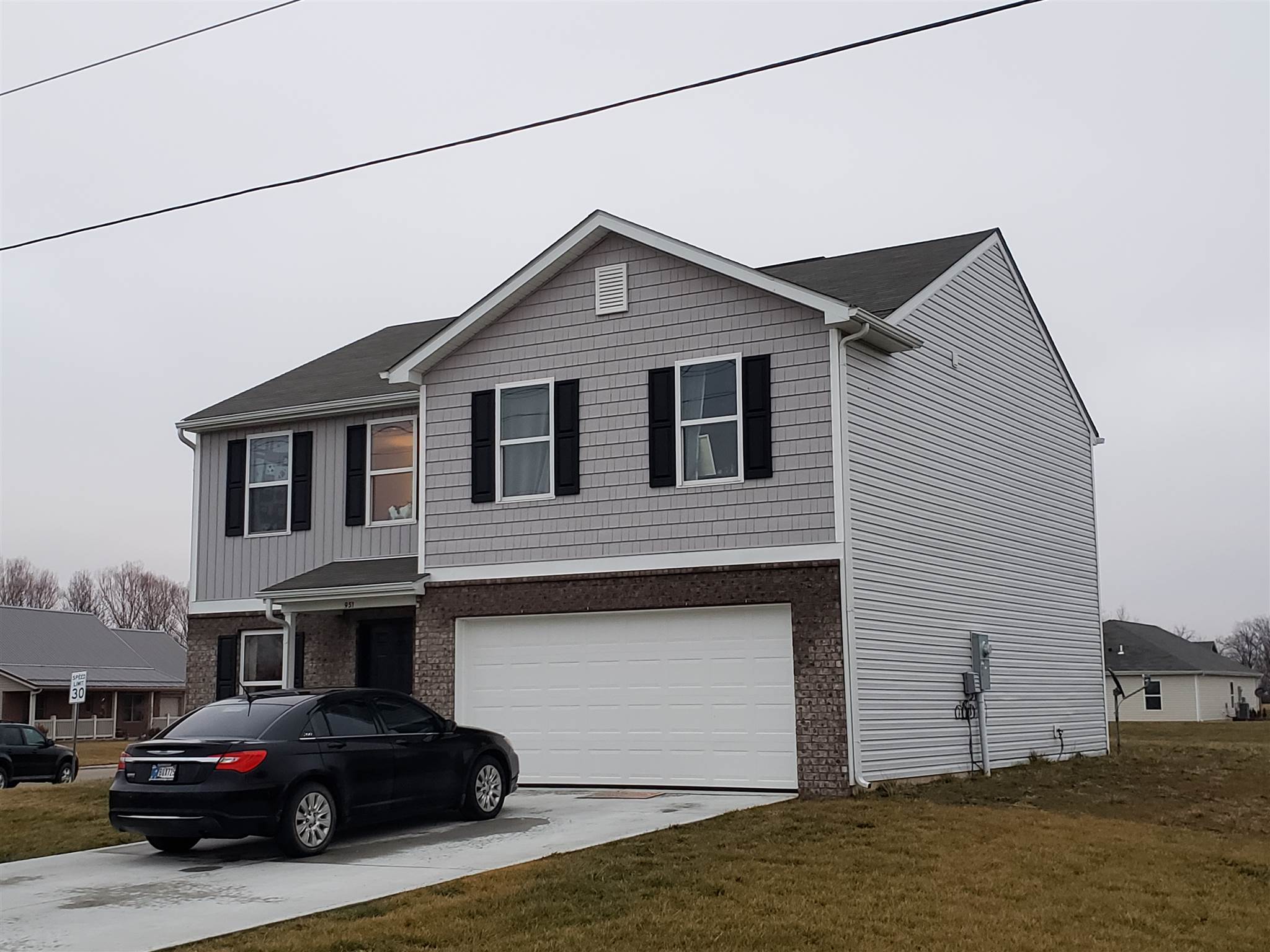 951 South 28th Street Decatur, IN 46733 - Photo 2 of 26