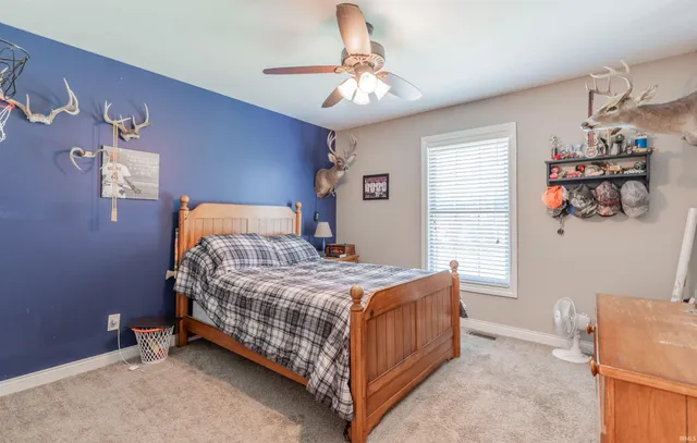 $434,999 | 10160 Quail Crossing, Haubstadt, IN 47639