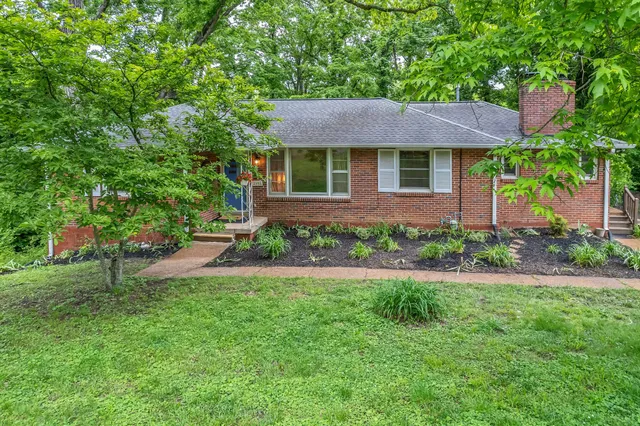 $649,500 | 1008 Downey Drive, Nashville, TN 37205