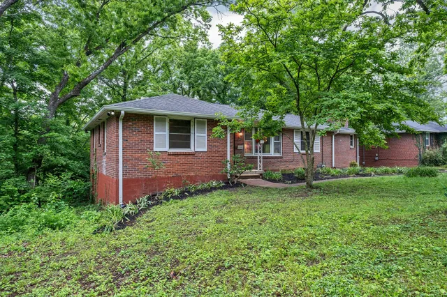$649,500 | 1008 Downey Drive, Nashville, TN 37205