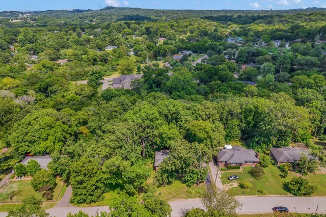 $649,500 | 1008 Downey Drive, Nashville, TN 37205