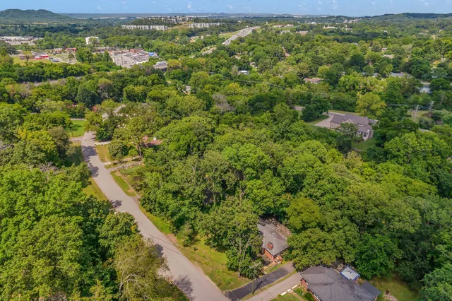 $649,500 | 1008 Downey Drive, Nashville, TN 37205