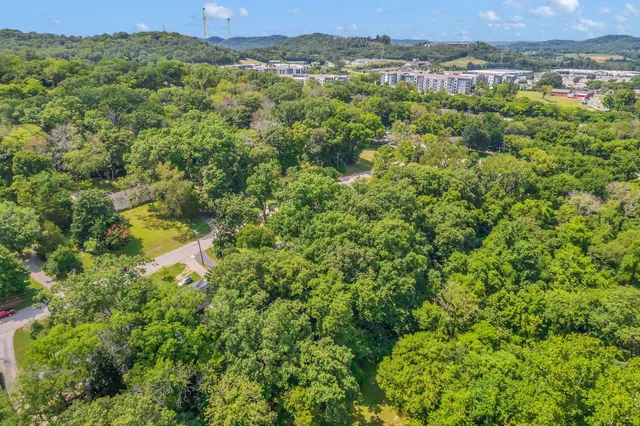 $649,500 | 1008 Downey Drive, Nashville, TN 37205