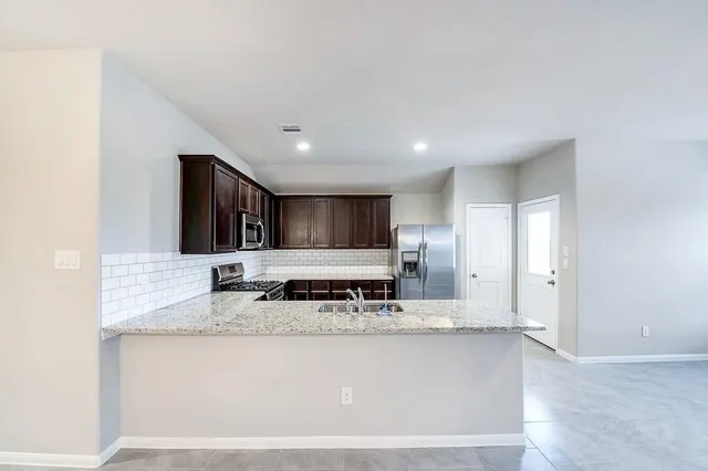 $2,050 | 29514 Patricias Way, Katy, TX 77494