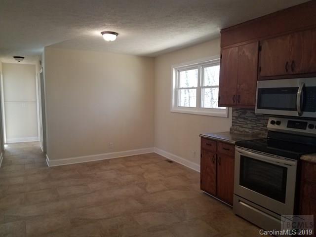 526 Causby Road Morganton, NC 28655 - Photo 5 of 12 Gallery Image 5