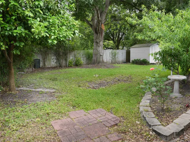 $1,800 | 13542 Fernhill Drive, Sugar Land, TX 77498