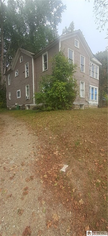 18 West 12th Street Jamestown, NY 14701 - Photo 2 of 11