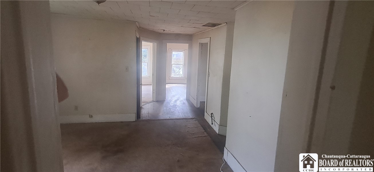 18 West 12th Street Jamestown, NY 14701 - Photo 5 of 11