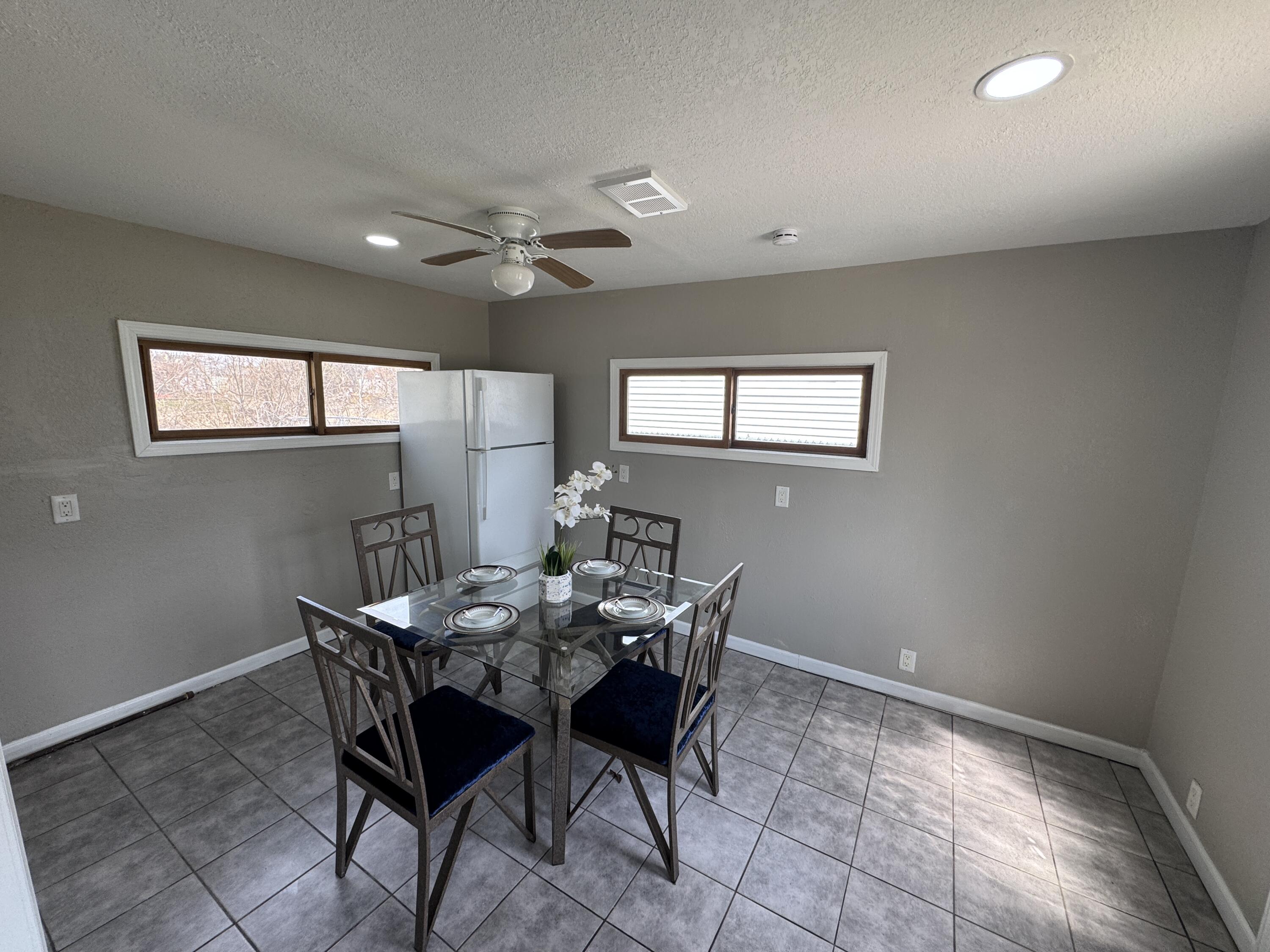 1750 9th Street Racine, WI 53403 - Photo 2 of 9 1750 Ninth st dining rm