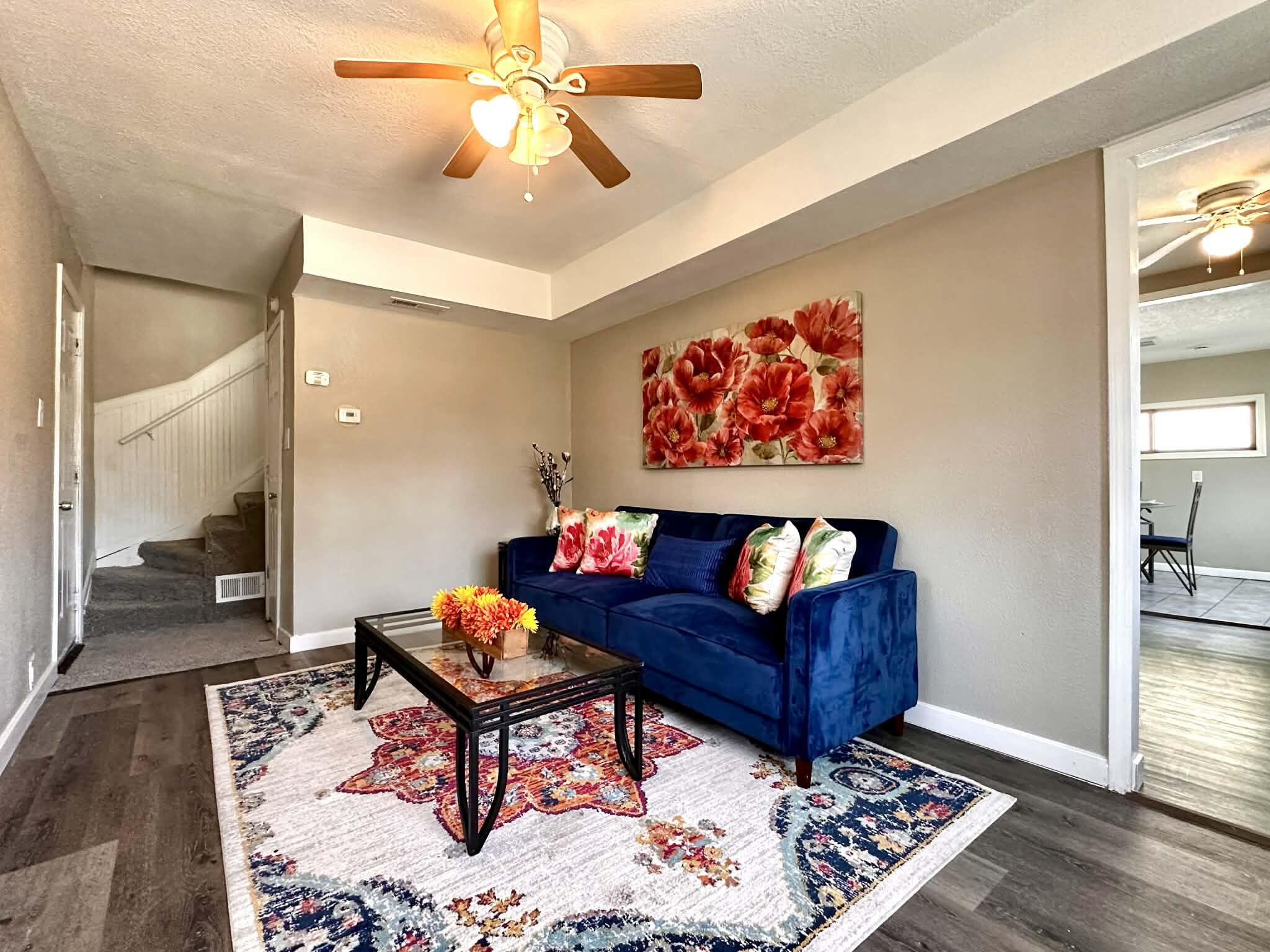 1750 9th Street Racine, WI 53403 - Photo 4 of 9 9th living rm