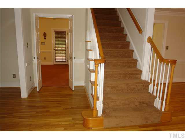10409 Roadstead Way West Raleigh, NC 27613 - Photo 2 of 25 Photo 2