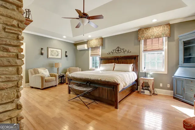 a view of an outdoor space