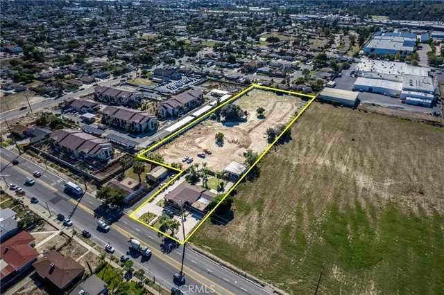 $2,500,000 | 831 West Lugonia Avenue, Redlands, CA 92374