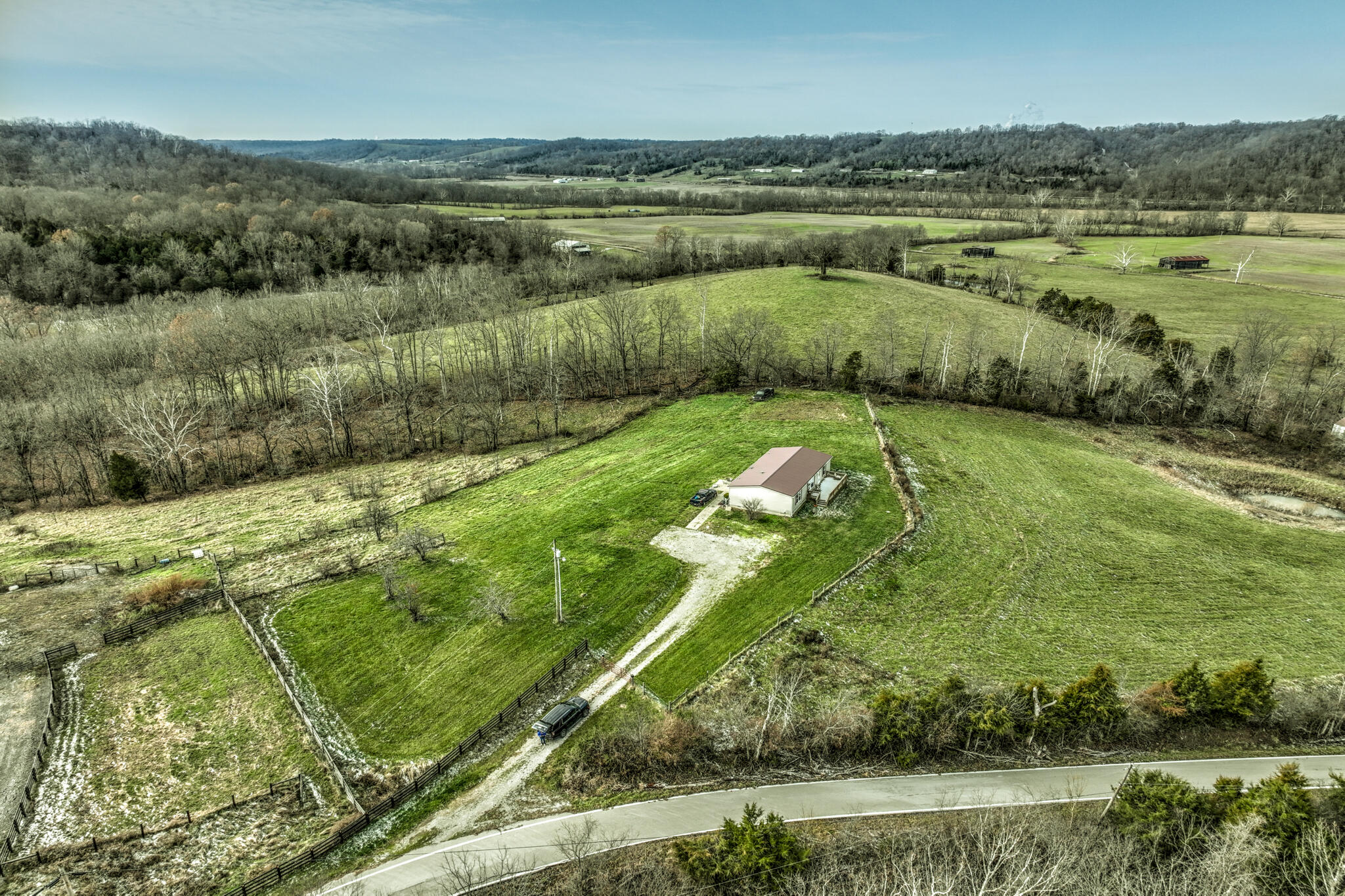 385 Mosby Creek Road Sparta, KY 41086 - Photo 5 of 39