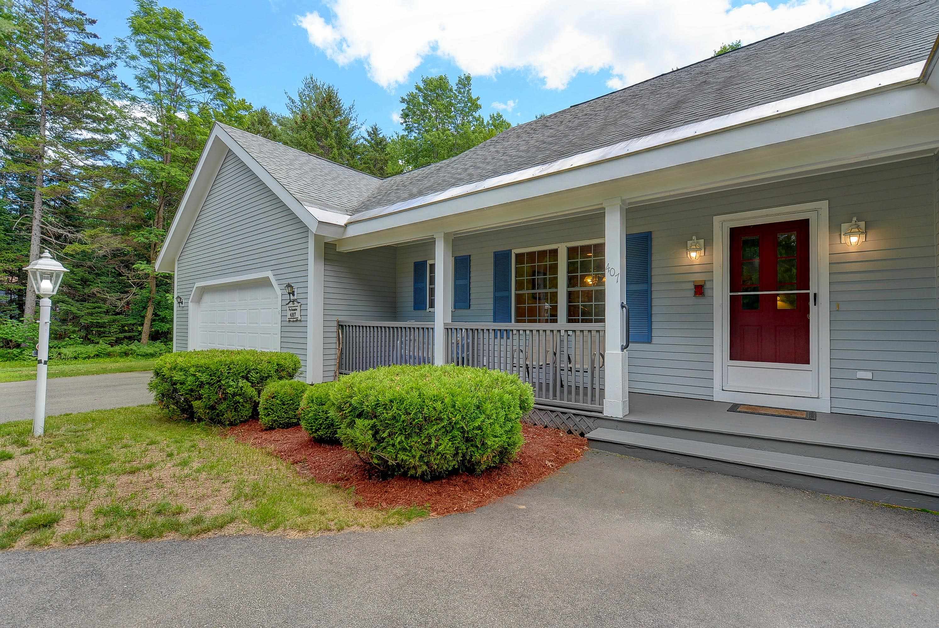 407 Dandiview Road Conway, NH 03860 - Photo 2 of 49