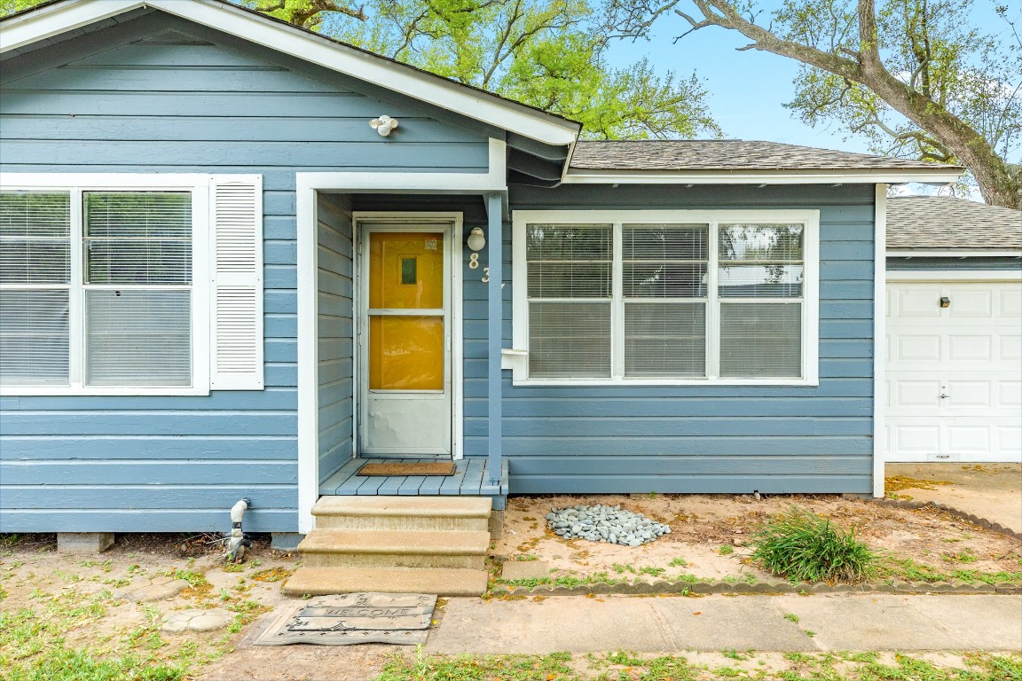 837 Pin Money Street Clute, TX 77531 - Photo 7 of 24 a front view of a house having outdoor