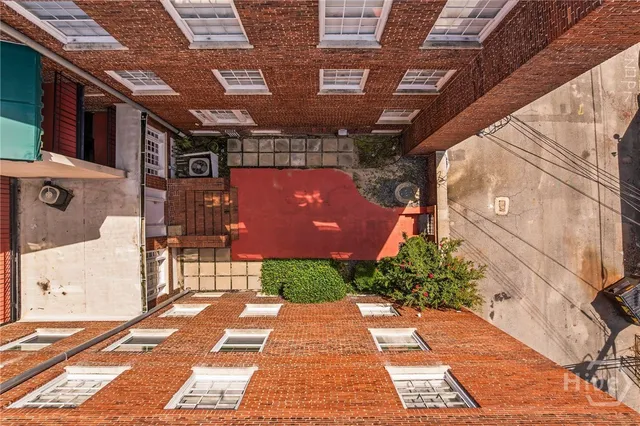 $600,000 | 105 West Oglethorpe Avenue, Unit 203, Savannah, GA 31401