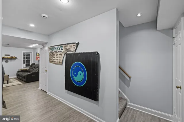 a view of a room with an empty space