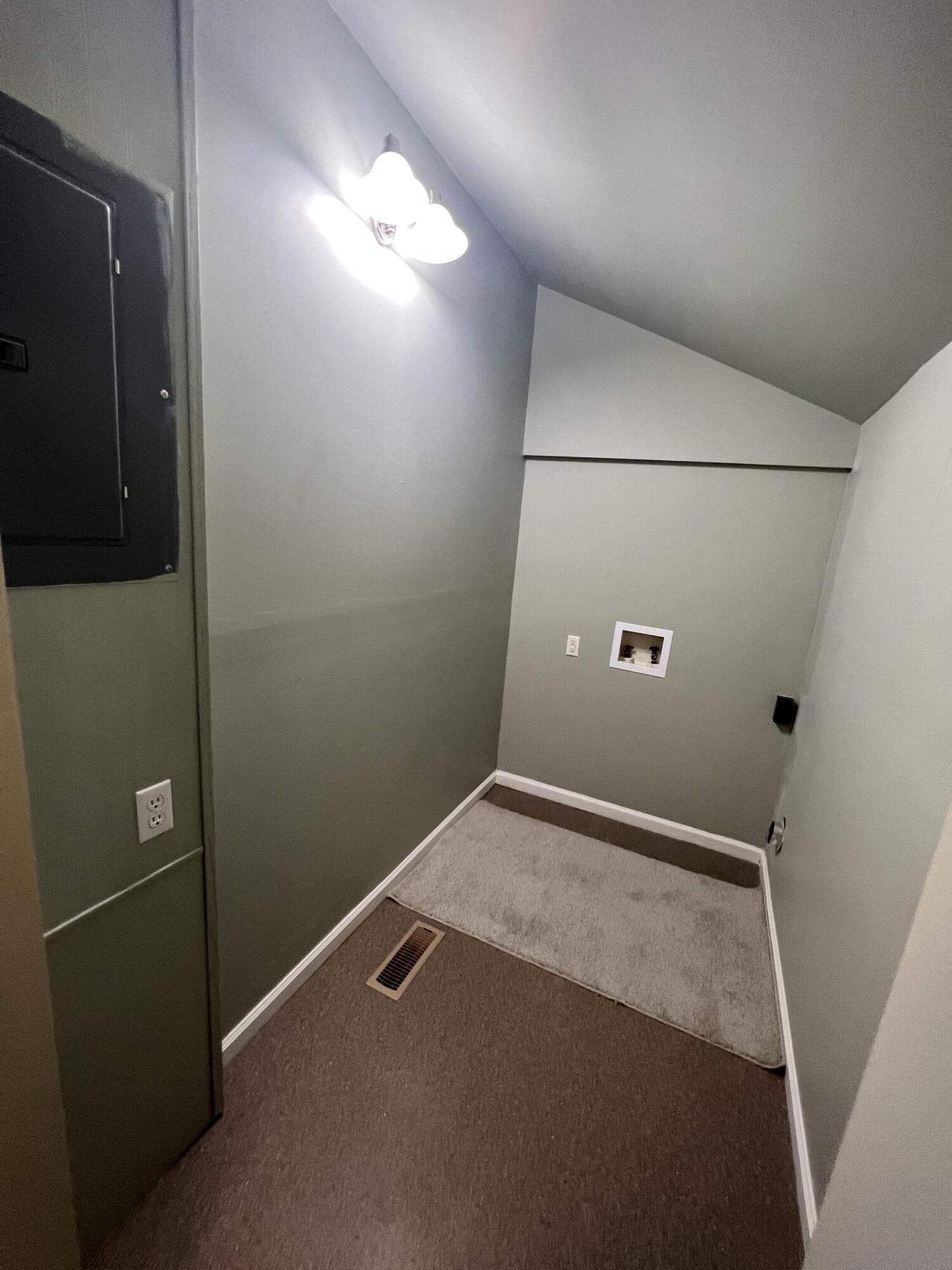 1554 Kenton Street Springfield, OH 45505 - Photo 14 of 33