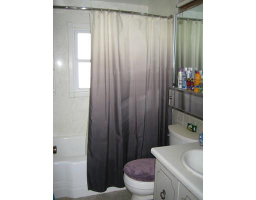 6 East Huckleberry Road Lynnfield, MA 01940 - Photo 16 of 24 Gallery Image 16