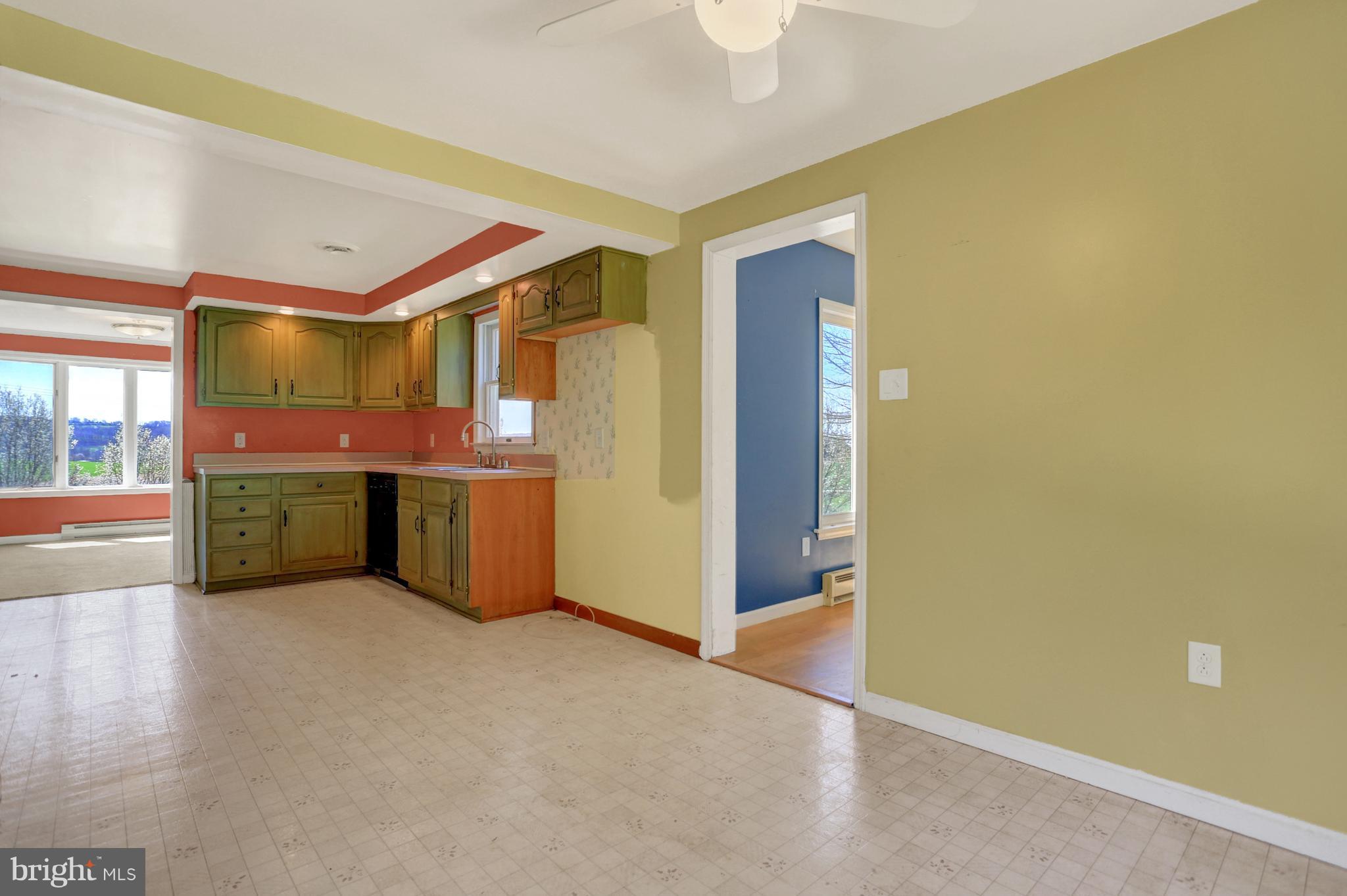 2510 Bachmans Valley Road Manchester, MD 21102 - Photo 8 of 30 Kitchen