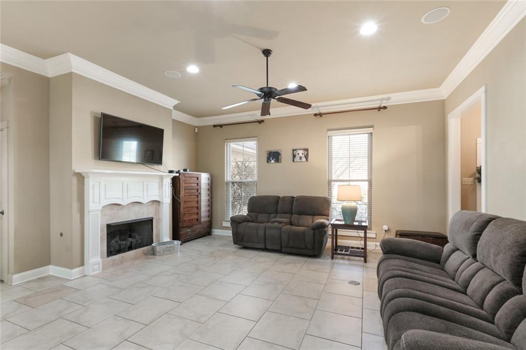9278 Boone Avenue Baton Rouge, LA 70810 - Photo 3 of 19 Gallery Image 3
