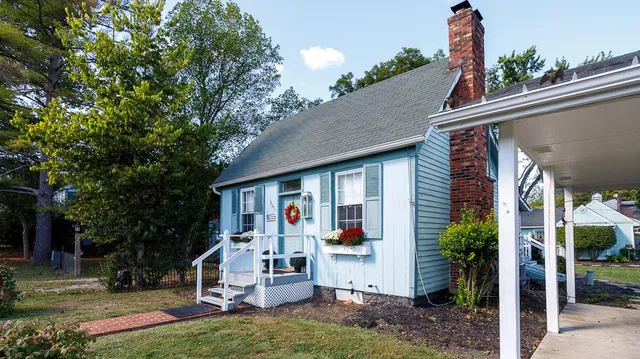 $299,900 | 19051 Mount Street, Metamora, IN 47030