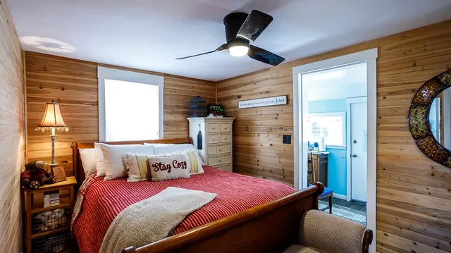 $299,900 | 19051 Mount Street, Metamora, IN 47030