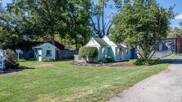 $299,900 | 19051 Mount Street, Metamora, IN 47030