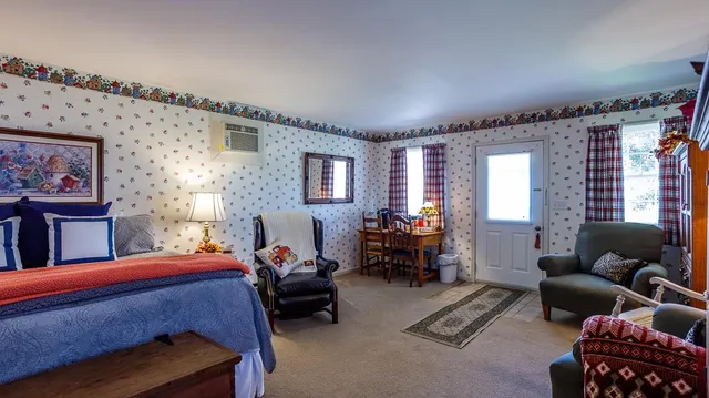 $299,900 | 19051 Mount Street, Metamora, IN 47030