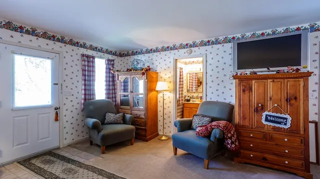 $299,900 | 19051 Mount Street, Metamora, IN 47030