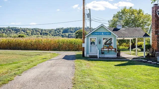 $299,900 | 19051 Mount Street, Metamora, IN 47030