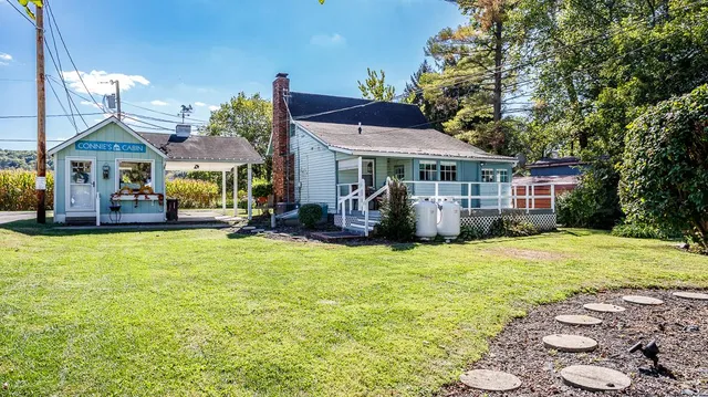 $299,900 | 19051 Mount Street, Metamora, IN 47030