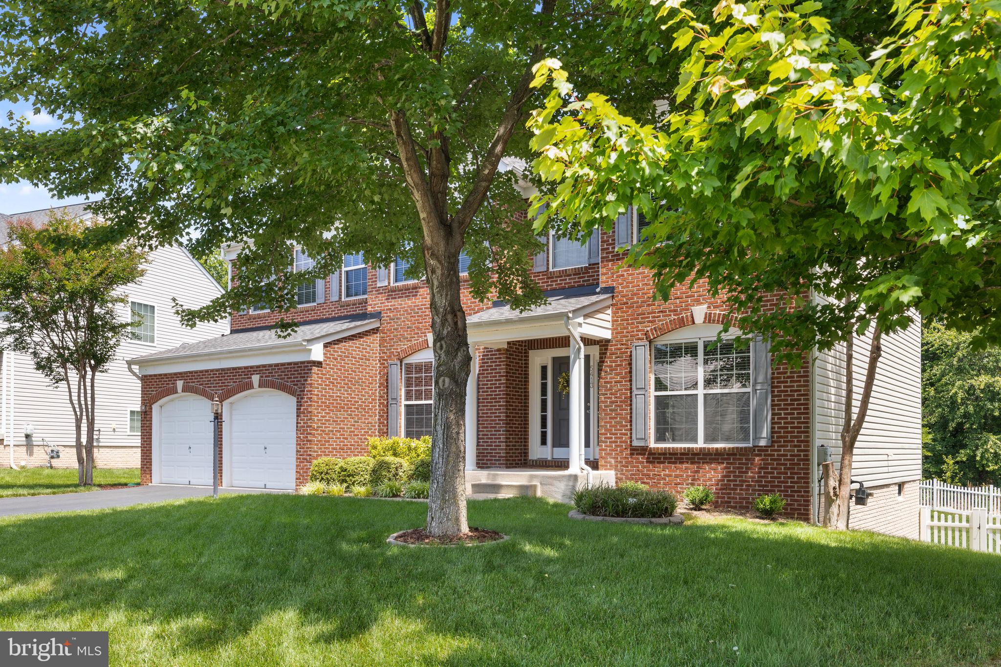 5413 Loggerhead Place Woodbridge, VA 22193 - Photo 3 of 48 Front of Home