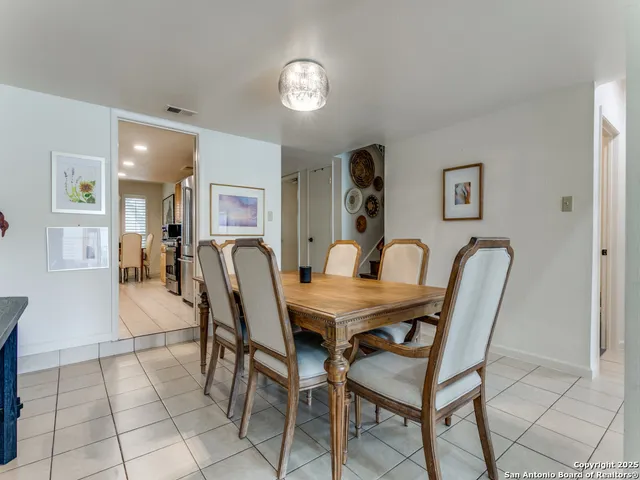 $2,600 | 7010 Spring Briar, San Antonio, TX 78209