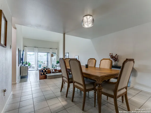 $2,600 | 7010 Spring Briar, San Antonio, TX 78209