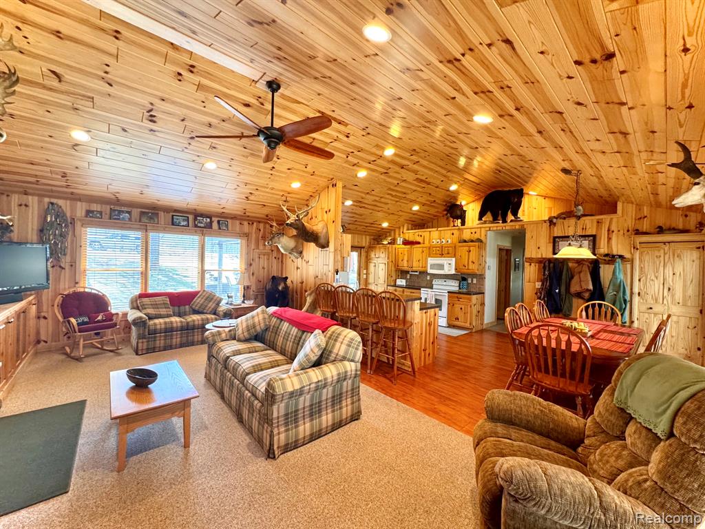 10931 North Roberts Road Frederic, MI 49733 - Photo 13 of 33