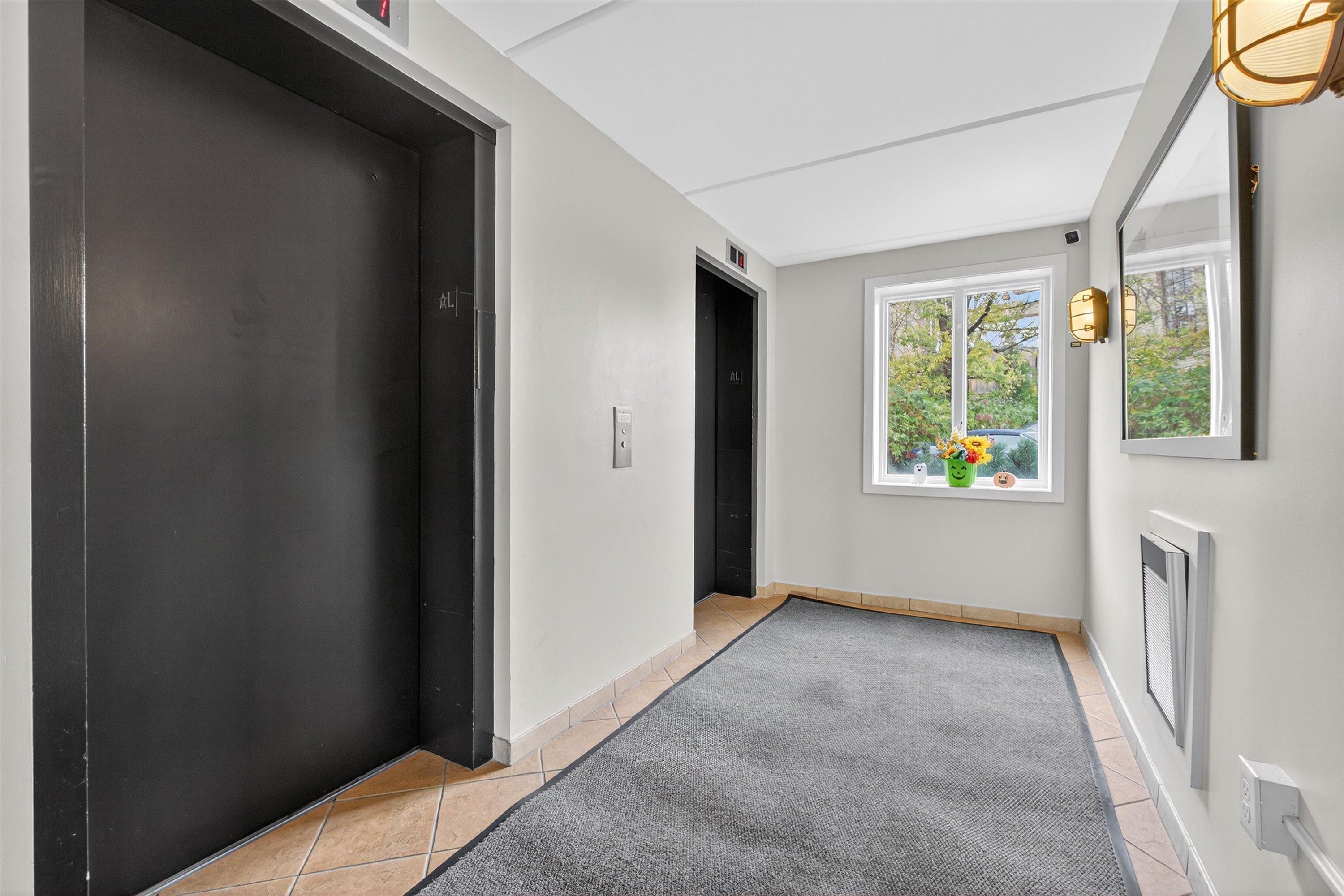 100 Seaview Avenue, Unit 3I Norwalk, CT 06855 - Photo 32 of 40 a view of an empty room with a window