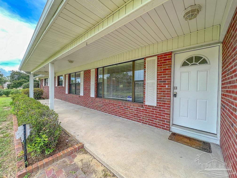 3283 Bold Ruler Drive Cantonment, FL 32533 - Photo 2 of 50 Gallery Image 2